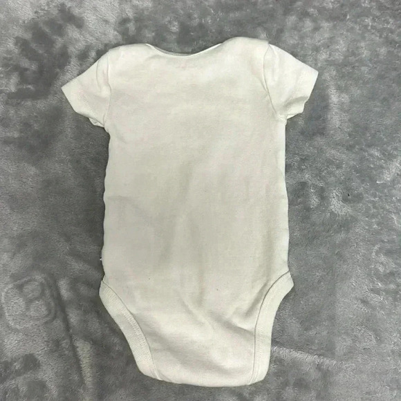 Petit Lem and Carter's - 2  piece baby set. Size 3 months - Picture 5 of 7